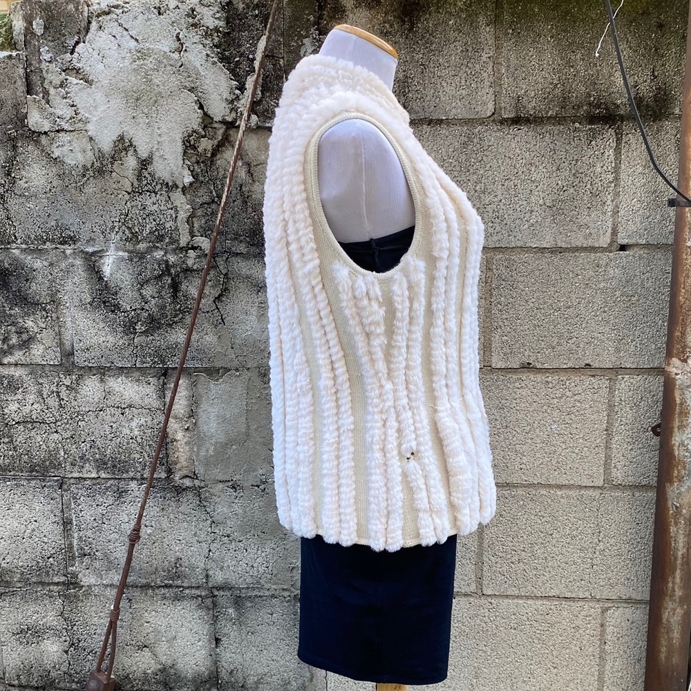 Vintage Rabbit fur vest - Picture 4 of 14